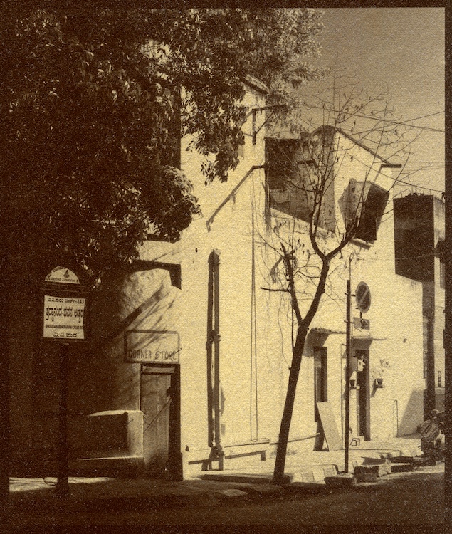 Vivek Muthuramalingam, albumen silver print, Kanike Studio